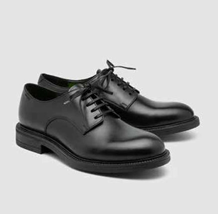 Scarpa Derby Pelle